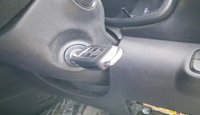 2021 Hyundai VENUE S+ 1.2, Petrol, Manual, 57,331 km, interior