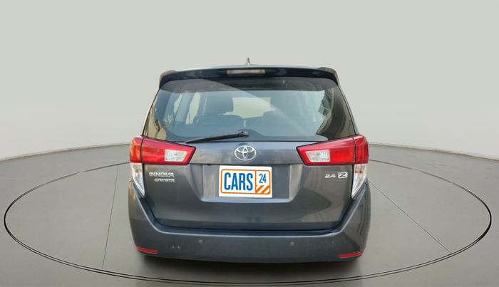 2017 Toyota Innova Crysta 2.4 ZX 7 STR, Diesel, Manual, 1,36,111 km, exterior