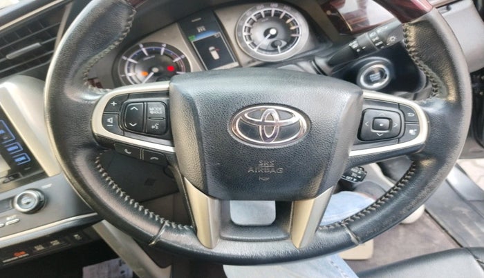 2017 Toyota Innova Crysta 2.4 ZX 7 STR, Diesel, Manual, 1,36,111 km, interior