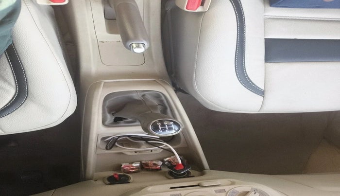 2021 Maruti Ertiga VXI SHVS, Petrol, Manual, 1,11,924 km, interior