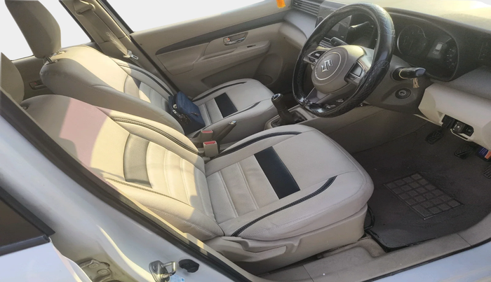 2021 Maruti Ertiga VXI SHVS, Petrol, Manual, 1,11,924 km, interior
