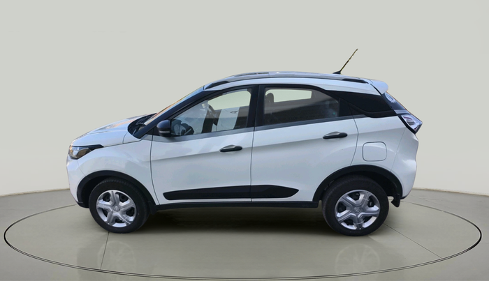 2021 Tata NEXON XM SUNROOF PETROL, Petrol, Manual, 42,589 km, exterior