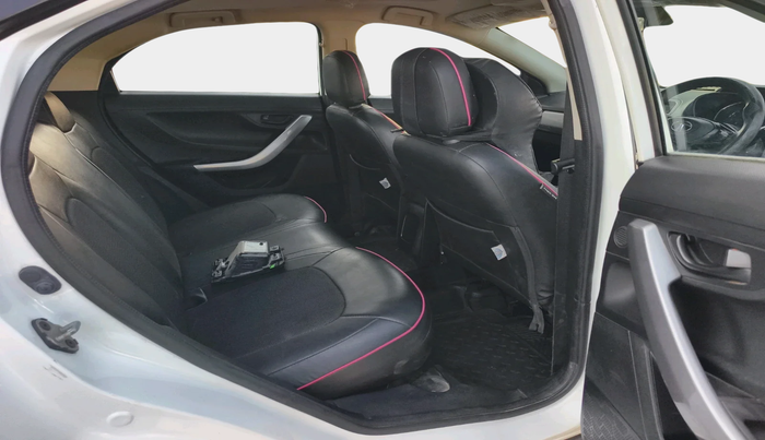 2021 Tata NEXON XM SUNROOF PETROL, Petrol, Manual, 42,589 km, interior