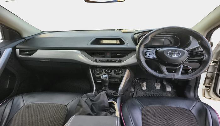 2021 Tata NEXON XM SUNROOF PETROL, Petrol, Manual, 42,589 km, interior