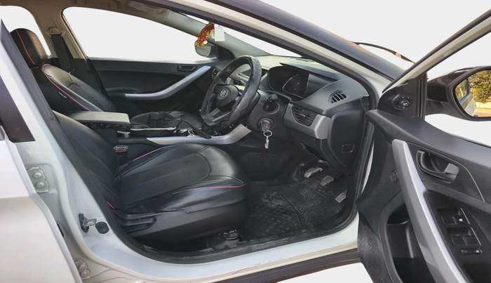 2021 Tata NEXON XM SUNROOF PETROL, Petrol, Manual, 42,589 km, interior