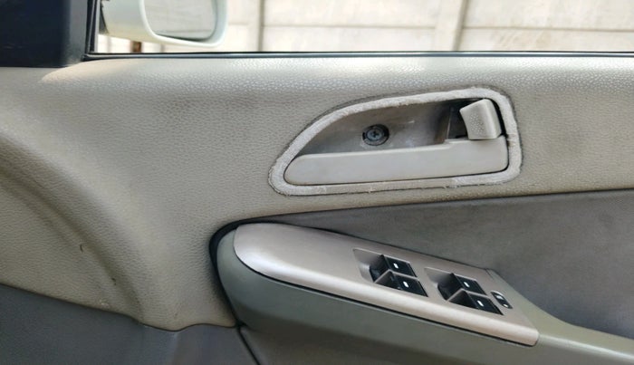 2010 Tata Manza AURA ABS SAFIRE, Petrol, Manual, 1,04,335 km, interior