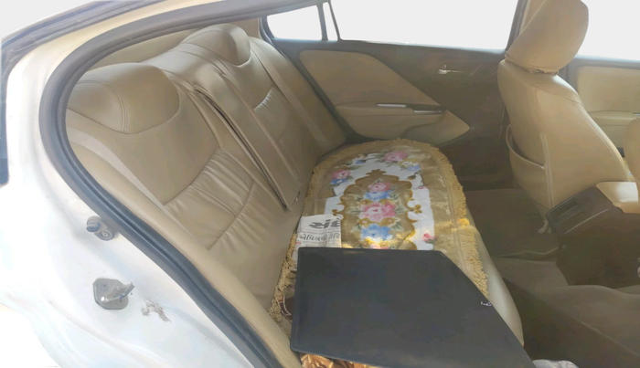 2015 Honda City 1.5L I-VTEC V MT, Petrol, Manual, 1,07,077 km, interior