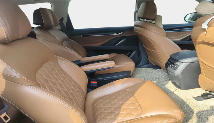 2022 MG GLOSTER SHARP 7 STR 2.0 TWIN TURBO 4WD, Diesel, Automatic, 1,20,410 km, interior