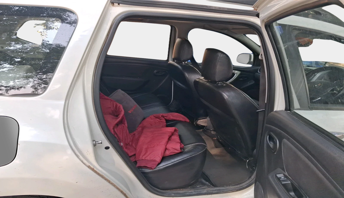 2019 Renault Duster RXS PETROL, Petrol, Manual, 1,21,364 km, interior