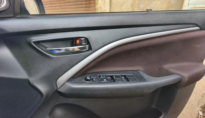 2022 Maruti BREZZA ZXI SMART HYBRID , Petrol, Manual, 44,549 km, interior