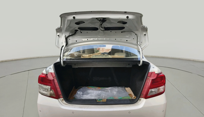 2021 Maruti Dzire VXI, Petrol, Manual, 1,31,771 km, exterior