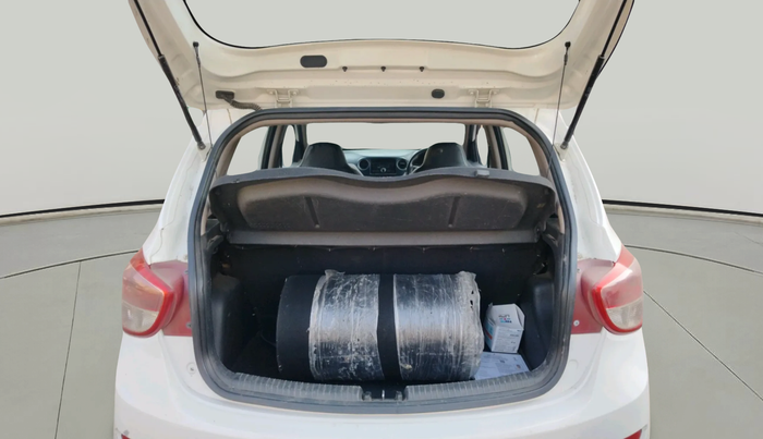 2014 Hyundai Grand i10 MAGNA 1.2 KAPPA VTVT, Petrol, Manual, 1,70,490 km, exterior