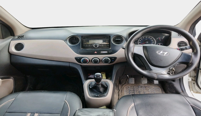 2014 Hyundai Grand i10 MAGNA 1.2 KAPPA VTVT, Petrol, Manual, 1,70,490 km, interior