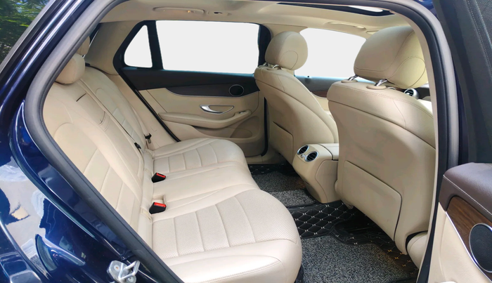 2020 Mercedes Benz GLC CLASS 200 Progressive, Petrol, Automatic, 51,026 km, interior