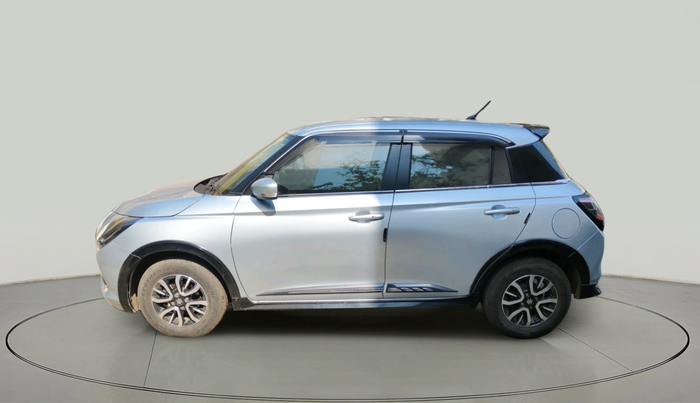 2025 Maruti Swift VXi (O) CNG, CNG, Manual, 28,057 km, exterior
