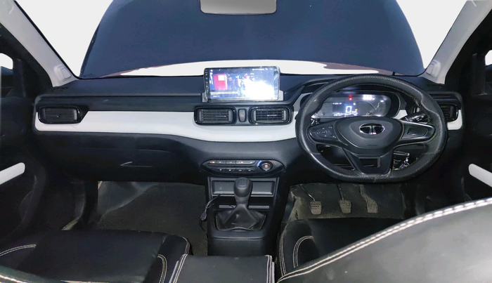 2024 Tata PUNCH PURE MT, Petrol, Manual, 23,615 km, interior