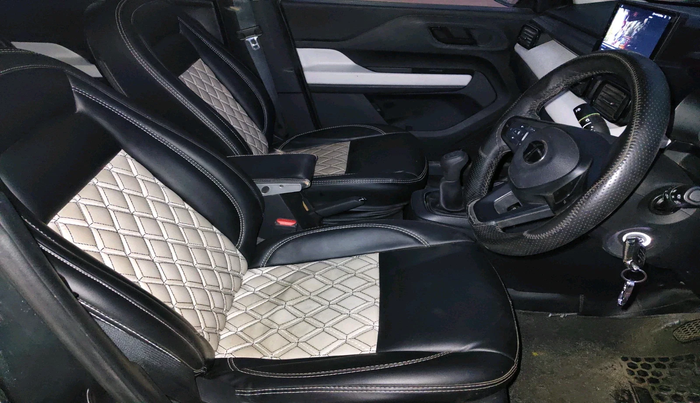 2024 Tata PUNCH PURE MT, Petrol, Manual, 23,615 km, interior