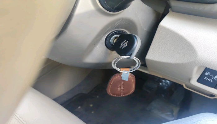 2025 Maruti Ertiga VXI CNG, Petrol, Manual, 20,103 km, interior