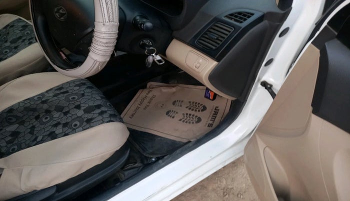 2017 Hyundai Eon ERA +, Petrol, Manual, 37,522 km, interior