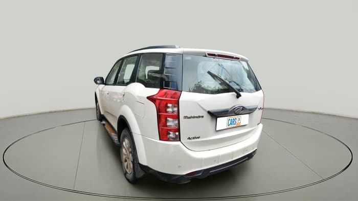 2017 Mahindra XUV500 W9, Diesel, Manual, 96,184 km, exterior