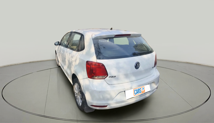 2015 Volkswagen Polo HIGHLINE1.5L, Diesel, Manual, 1,15,692 km, exterior