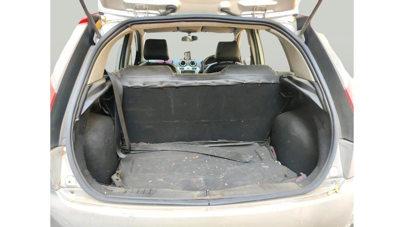 2011 Ford Figo EXI 1.4 DIESEL, Diesel, Manual, 1,45,309 km, exterior