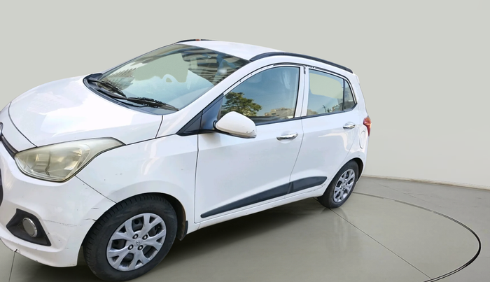 2015 Hyundai Grand i10 SPORTZ 1.2 KAPPA VTVT, Petrol, Manual, 1,43,994 km, exterior