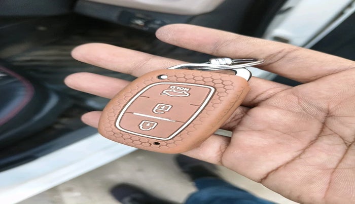 2015 Hyundai Grand i10 SPORTZ 1.2 KAPPA VTVT, Petrol, Manual, 1,43,994 km, interior