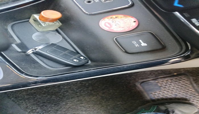 2019 Jeep Compass LIMITED PLUS PETROL AT, Petrol, Automatic, 78,772 km, interior