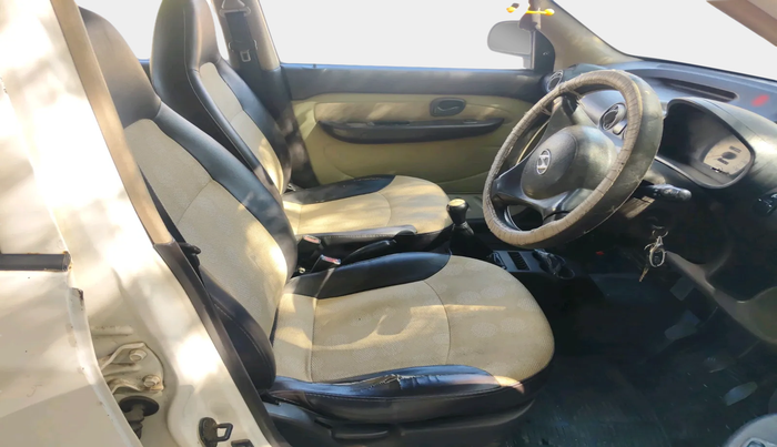 2011 Hyundai Santro Xing GL PLUS, Petrol, Manual, 1,39,813 km, interior