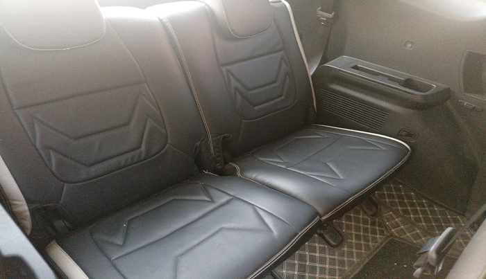 2024 KIA CARENS Prestige (O) 1.5 Petrol 7 STR, Petrol, Manual, 8,254 km, interior