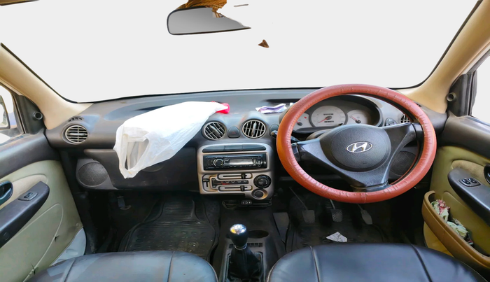 2013 Hyundai Santro Xing GLS, Petrol, Manual, 2,00,334 km, interior