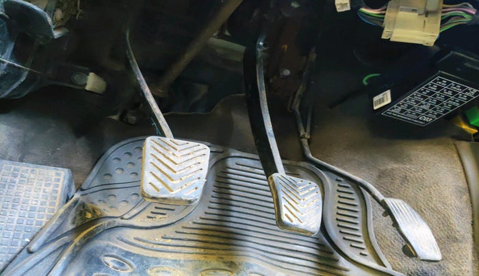 2013 Hyundai Santro Xing GLS, Petrol, Manual, 2,00,334 km, interior