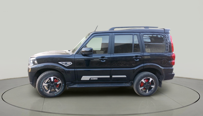 2023 Mahindra SCORPIO CLASSIC S11 7STR, Diesel, Manual, 81,979 km, exterior