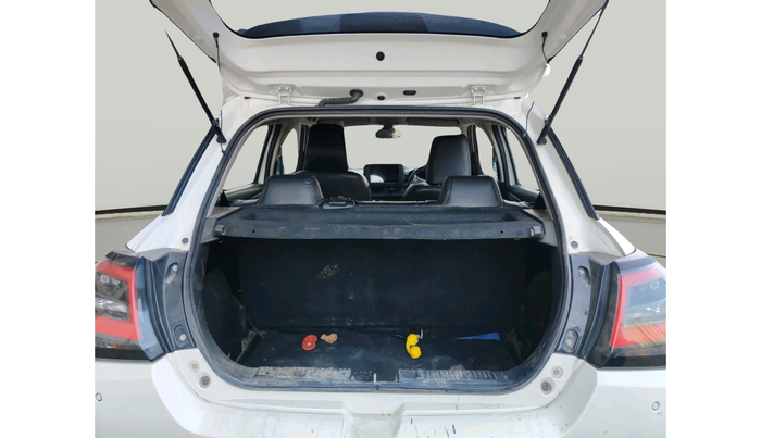 2025 Maruti Swift VXi (O) AMT, Petrol, Automatic, 32,081 km, exterior