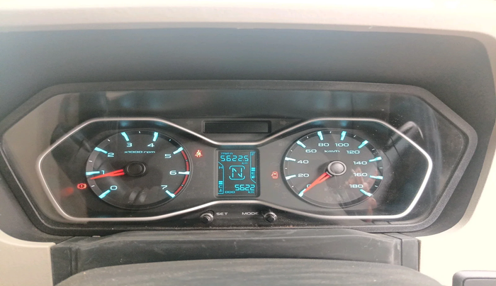 2025 Mahindra SCORPIO CLASSIC S11 7STR, Diesel, Manual, 5,622 km, interior