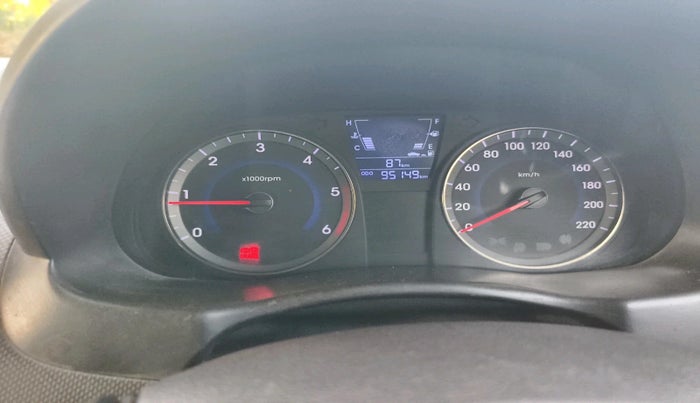 2014 Hyundai Verna FLUIDIC 1.6 CRDI SX, Diesel, Manual, 95,149 km, interior