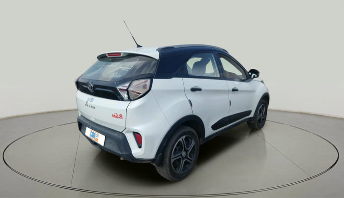 2020 Tata NEXON XM PETROL, Petrol, Manual, 87,755 km, exterior