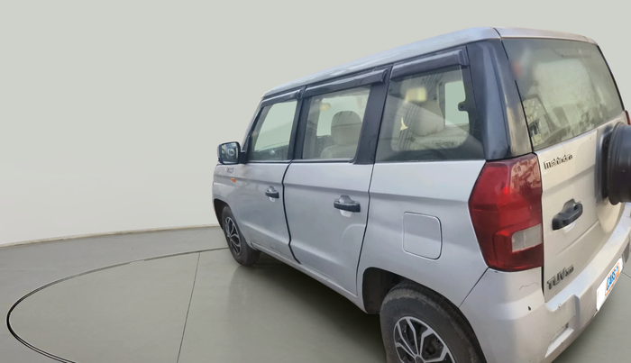 2016 Mahindra TUV300 T4, Diesel, Manual, 2,06,549 km, exterior