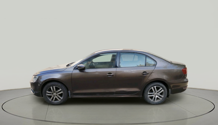 2014 Volkswagen Jetta TRENDLINE TDI, Diesel, Manual, 1,24,618 km, exterior
