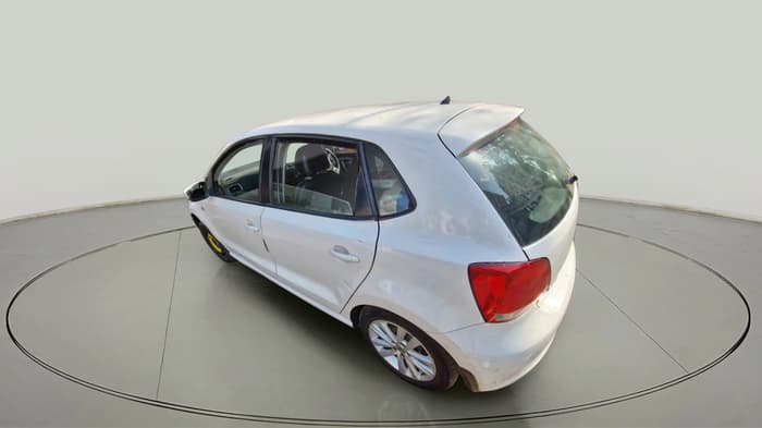 2014 Volkswagen Polo HIGHLINE1.2L, Petrol, Manual, 1,70,643 km, exterior