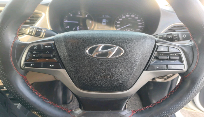 2018 Hyundai Verna 1.6 SX (O) CRDI MT, Diesel, Manual, 90,977 km, interior