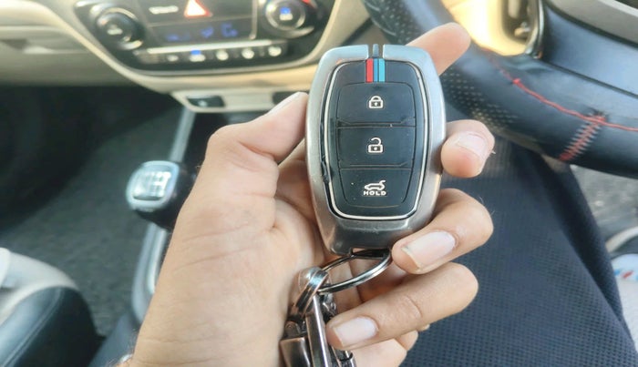 2018 Hyundai Verna 1.6 SX (O) CRDI MT, Diesel, Manual, 90,977 km, interior