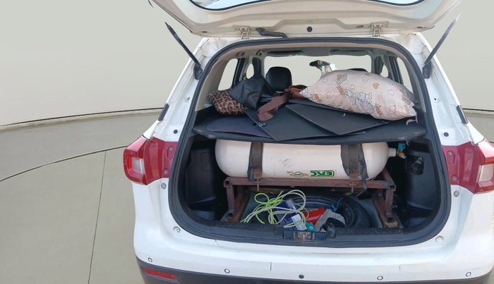 2022 Maruti Vitara Brezza LXI, CNG, Manual, 1,11,581 km, exterior