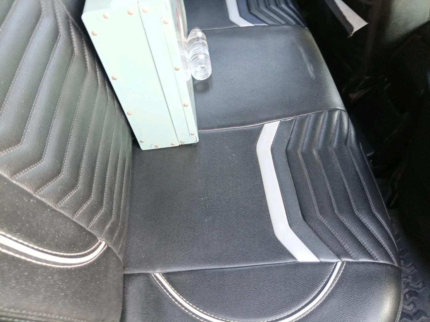 2022 Maruti Vitara Brezza LXI, CNG, Manual, 1,11,581 km, interior