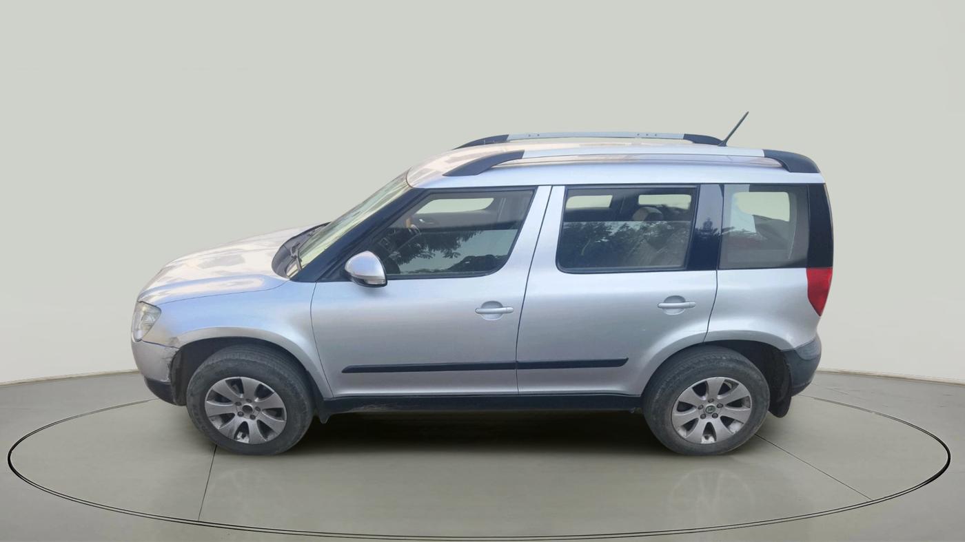 2011 Skoda Yeti ACTIVE 2.0 TDI CR 4X2, Diesel, Manual, 1,06,610 km, exterior