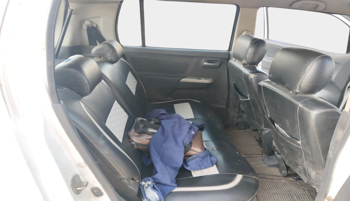 2012 Maruti Wagon R 1.0 VXI, Petrol, Manual, 1,32,733 km, interior