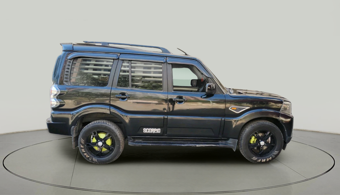 2016 Mahindra Scorpio S10, Diesel, Manual, 91,983 km, exterior