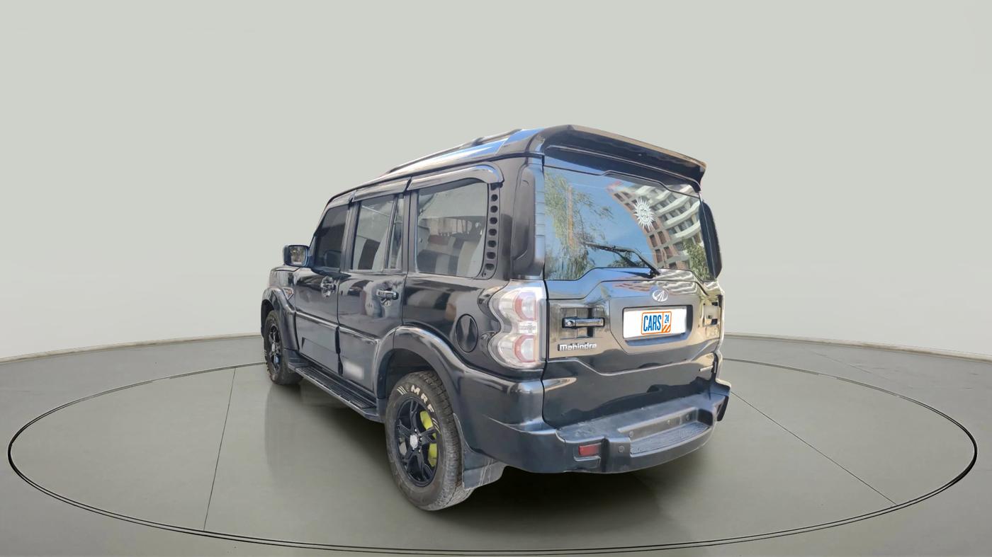 2016 Mahindra Scorpio S10, Diesel, Manual, 91,983 km, exterior