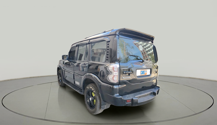 2016 Mahindra Scorpio S10, Diesel, Manual, 91,983 km, exterior